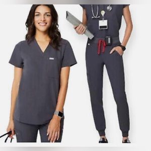 Charcoal figs scrubs